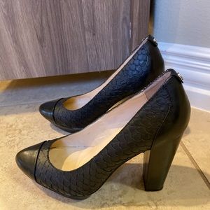 Calvin Klein beautiful Shoes. 👠